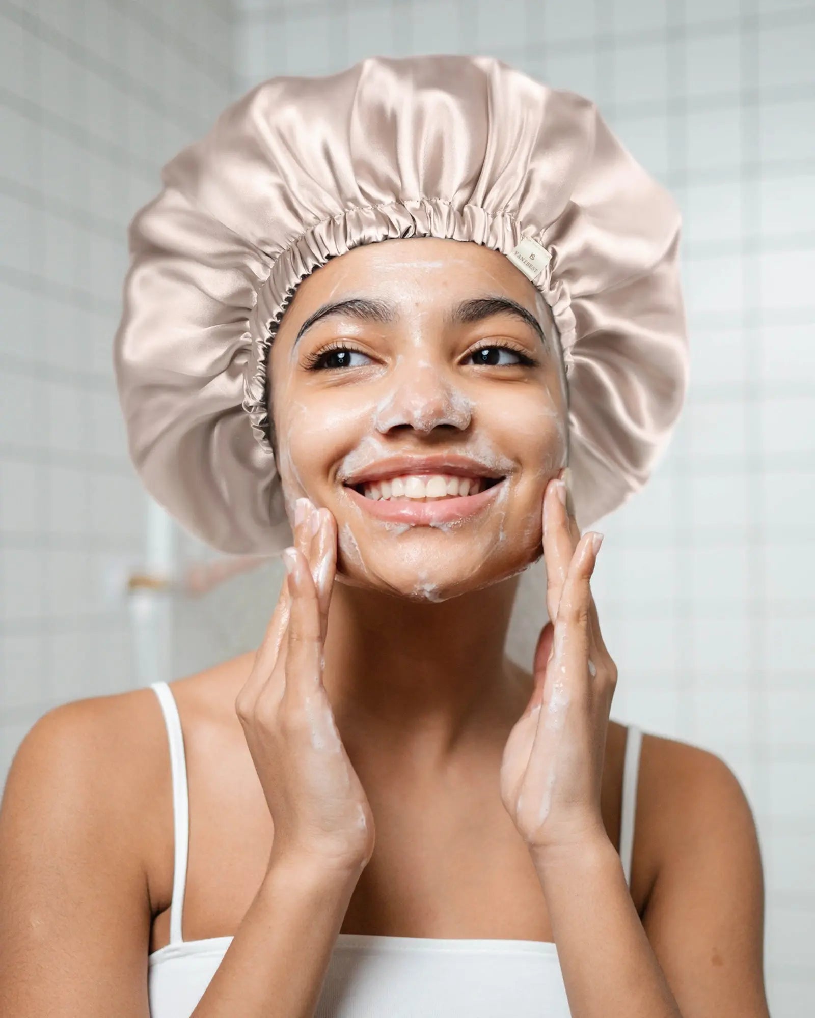 Reversible Satin Bonnet with Scrunchie| Champagne YANIBEST